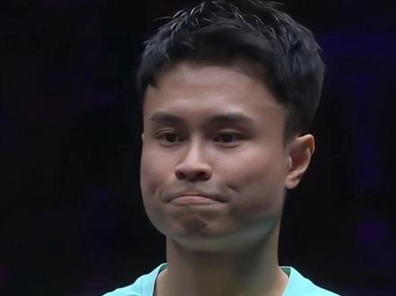 狭路相逢勇者胜,周启豪3比1战胜黄友政晋级16强 #周启豪晋级重庆冠军赛16强 #黄友政止步重庆赛首轮 #周启豪3比1黄友政