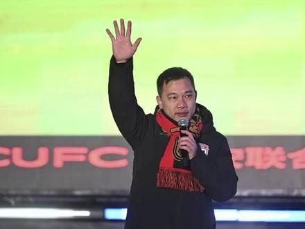 他,终究还是哭了… 但他对得起陕西球迷!#中甲联赛 #陕西联合#黄盛华 #足球