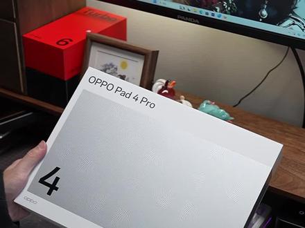 OPPO平板这些隐藏学习功能🎆
两千多买的OPPO Pad,别只会爱奇艺!这几个学习技巧,让你的平板秒变生产力工具👇
📅 日历导入课表
更新后直接拍照导入课表,自动生成上课提醒,再也不怕记错教室。
✍️ 手写笔实时美化
字不好看?打开设置开启实时美化,手写体秒变印刷体。手写计算器还能自动出结果,太实用了!
🤖 小布深度研究
写论文别只搜豆包,唤醒小布说“深度研究”,自动梳理信息生成引用报告,效率拉满。
📄 AI写作助手
论文卡壳?一键生成思维导图。小组会议直接用便签生成PPT,学习效率翻倍。
最后说一句,OPPO Pad 4 Pro搭载骁龙8至尊版+13.2英寸3.4K大屏,同价位安卓板王实至名归。最近OPPO官宣涨价,但Pad系列还没调价,刚需党抓紧锁单!
你们还发现哪些隐藏功能?评论区聊聊
#ColorOS16 #ColorOS#OPPOPad4Pro#OPPO平板#手机涨价