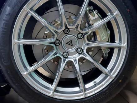 新款长安univ 也是第三代长安univ 这次三大件全部装车 sawanini大四刹车 DWD避震 巨久TCF轮毂 一起看看效果吧 #新长安univ改装 #长安univ萨瓦尼尼刹车 #巨久旋压轮毂