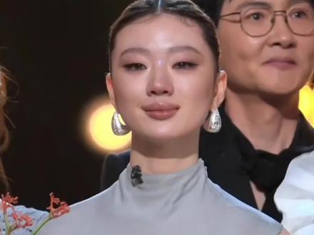金曲奖凭什么有单依纯?难道是魔改李白? #单依纯 #金曲奖 #华语乐坛 #那英 #纯妹妹