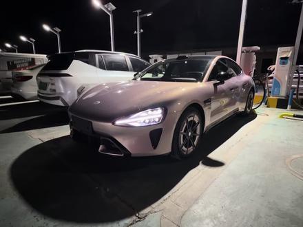 新一代SU7 鎏金粉标准版 ,起售价219,900, 讲解大家看我发布会感觉怎么样#小米su7 #小米汽车