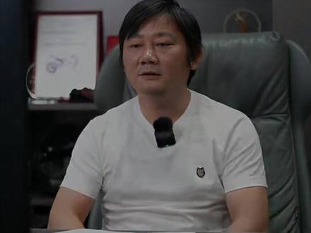 大家来盲猜下,张总说的老车主福利是啥?应该是针对所有旅狼牌车主(我猜的),这样对待老车主你是真心的👍#张雪500rr #旅狼牌 #老车主 #张雪机车 #回馈老车主