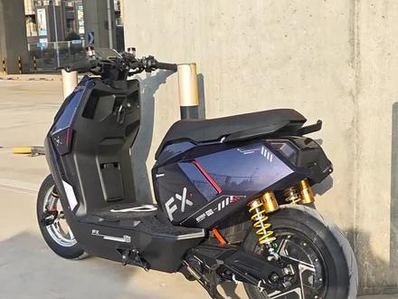 我的小牛FX目前为止差不多都换完了,后面再改估计往搞笑的配件搞了。
#小牛电动 #小牛fx #小牛fx风速 #小牛nx #九号e50s