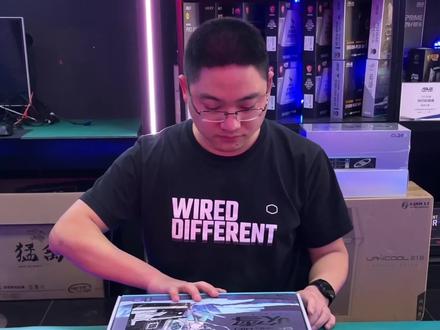 联力216白色+Z790吹雪+RTX4080纯白主机,朴实无华的游戏主机#组装电脑 #靠谱商家 #现场实拍 #装机猿 #同城实体店