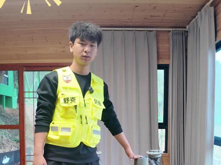 #大疆无人机 #无人机实操 #无人机吊运 无人机各个型号,基础养护,跟换维修配件, 是一名优秀飞手必备的技能之一。