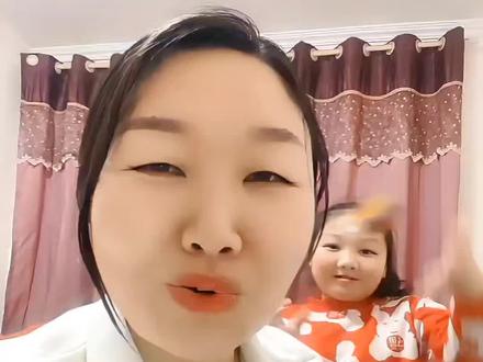 哭哭马祝你马到成功,他的梗你知道吗?哭哭马意外走红,社会容忍度很高,知错就改善莫大焉#哭哭马 #马到成功 #哭哭马生产线冒烟了