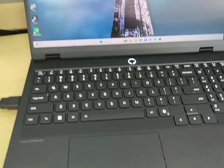 笔记本分屏设置 #电脑 #笔记本外接显示屏 #西南科技大学