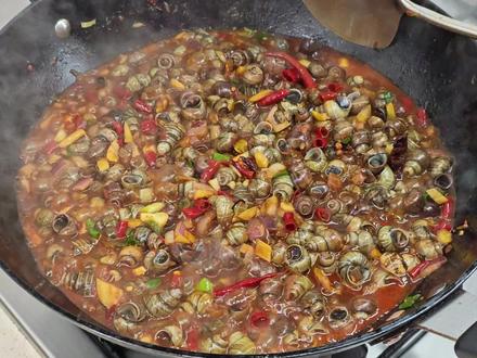 我出辣炒螺蛳,你出酒,约#家常菜#辣炒螺蛳#家常菜教程