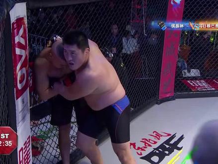 mma综合格斗乌日根巴雅尔对战侯振林#格斗 #综合格斗 #mma综合格斗 #昆仑决