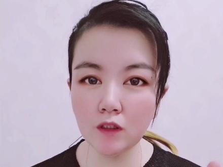 笔记本电脑怎么打开摄像头的 bd5e523d8fe1a388861b195a26d73a2f~tplv-dy-resize-origshort-autoq-75:330.jpeg?x-expires=2002525200&x-signature=4jy3jrimfOFmdCKG1kHazu9dEZk%3D&from=3213915784&s=PackSourceEnum_AWEME_DETAIL&se=false&sc=cover&biz_tag=pcweb_cover&l=20230619170513316DF37BD6DA208CFA0C