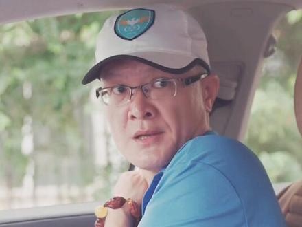 教练请你坐好了,我开车快到自己都害怕!#五年四班 #搞笑 @周鑫洋 @剧组首席盒饭师