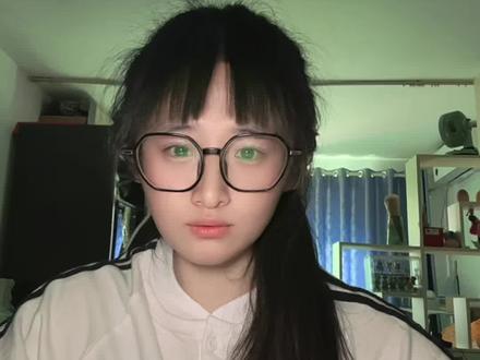 说到底这个世上真能靠得住的就两种人一种是笨人一种是直人笨人没有心眼直人不会使心眼#大明王朝1566 #嘉靖 #经典台词 #文学 #人文社科@DOU+小助手