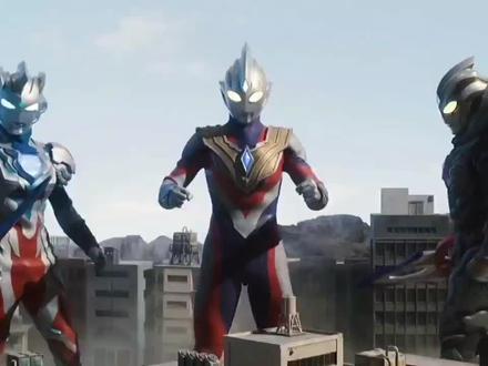 画奥特曼,今天画特利迦奥特曼#奥特曼 #画画🎨 #特利迦奥特曼 @DOU+小助手