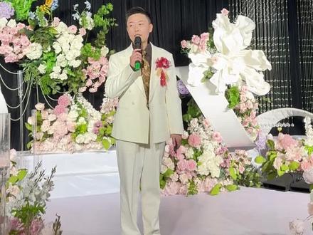 婚礼更像是对未来漫长岁月的一个开始#婚礼 #主持人 #婚礼主持人 #婚礼现场 #婚礼开场白
