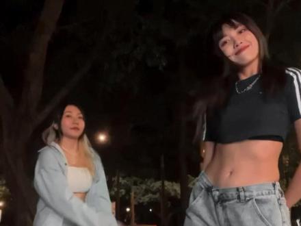 Dance with my high school classmate💗
Looooong time no dance!!!!