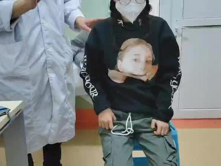 银屑病治疗药物司库奇尤单抗注射方法。