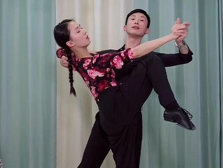 如何让踢腿动作看起来更高更漂亮的技巧。苏帅&江午媚老师💐💐🍎🍎