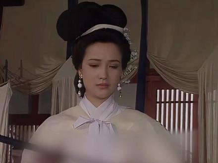 著名演员何晴去世享年61岁,生前演遍四大名著 患脑瘤多年,讣告曝光...愿何晴老师一路走好。
#何晴 #小乔 #李师师