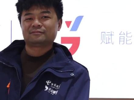 这场相聚,无关身份地位,只是一次价值观的同频共振#李想到海盐请救人车主吃饭 #李想给救人车主送车