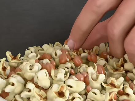 吃爆米花把牙硌裂会发生什么?#科普#知识科普