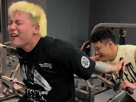 感受感受新生代无差@BOA-李金泽 的训练强度,说实话也就一般