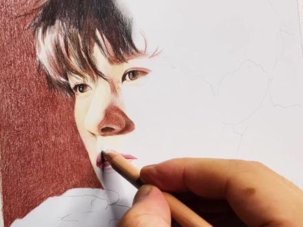 谁的易烊千玺快来拿回家吧。(*^__^*) 嘻嘻 @抖音小助手 #易烊千玺