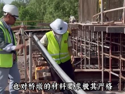 当跨海大桥合拢遇到落差时 #工程建设 #大件运输