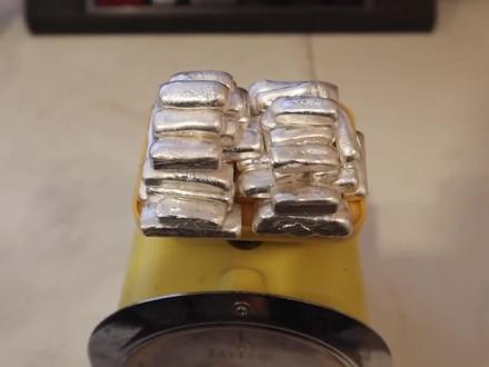 发现一个致富小方法,如何自己提炼银条#白银 #变废为宝 #提炼白银 #制作过程 #现场实拍