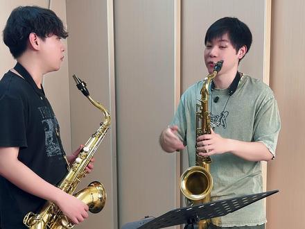 俄罗斯格涅辛音乐学院 萨克斯管博士梓毓老师 |弹舌教学2#课堂随拍 #萨克斯 #萨克斯教学 #开课啦 #音乐