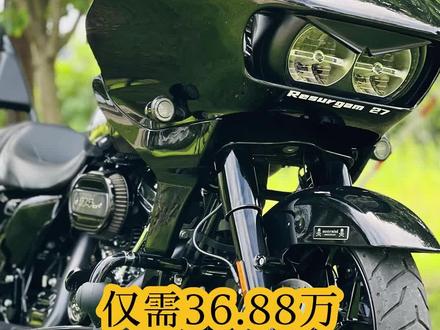 #哈雷摩托车 #哈雷公路滑翔 #哈雷双灯滑翔 #哈雷大道滑翔 #泰州老杨 落地46万的哈雷双灯滑翔,半年亏10万块钱,这你受得了嘛