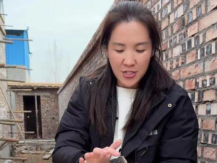 为什么现在的红砖都是黑心的?#万豪建设 #万豪建设乡村别墅自建房 #农村自建房