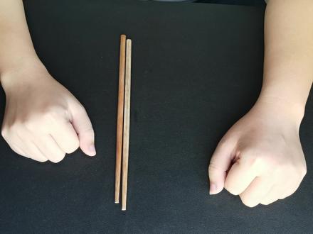 餐桌上随时可以表演的魔术教学,意念控制筷子,效果好可马上表演