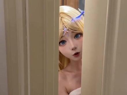 义人 我香吗🤪🤪🤪#鸣潮卡提希娅 #鸣潮#AI浴室错递创可贴 #随变ai随便玩 #随变app