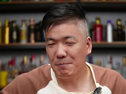 巴拿马和青花20,哪个值得囤?
