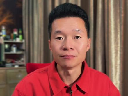 美国第三季度GDP超预期,金银应声回落 #黄金 #白银 #铂金 #贵金属