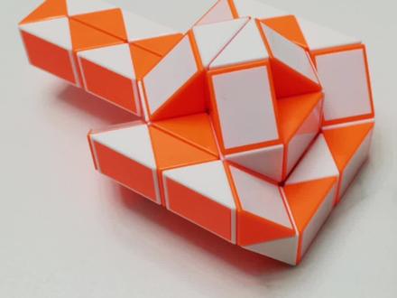 #益智玩具 #儿童玩具 轰隆隆~ 你家孩子动手能力怎么样吗?会玩48段魔尺吗?来变个坦克玩玩怎么样?锻炼孩子动手能力,空间想象能力,喜欢点赞收藏@抖音小助手 @DOU+小助手