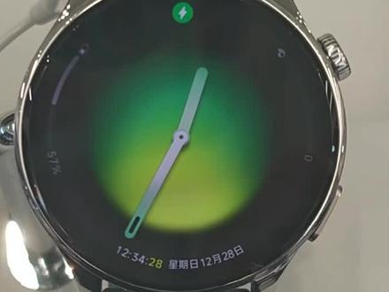 小米手表5 全智能旗舰,登场!
旗舰屏幕|47mm 表径,1.54 ″AMOLED 高亮大屏
旗舰材质|双面人工蓝宝石玻璃,搭配不锈钢表壳
钛金属 3D 打印表带,轻盈坚固
更有氟橡胶表带、真皮表带可选,一表百搭#小米手表#小米watch5#JM83977#柳州恒隆汇小米之家#智能手表