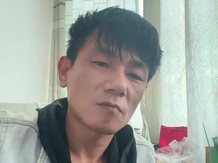 时光服橙片全拍,到第五周了,很多人的片也快满了,那拍到了片,后面的片应该全拿,但是拿了一半满了,后面的片重按照顶价人的价格给顶的人,但是顶的人也不乐意,说是出价就是为了拿所有片而不是一半。你们有遇到过这种情况吗,如果你们碰到了,会怎么处理呢#魔兽世界#魔兽世界时光服 #魔兽世界时光服上线 #我比你们多一个世界 #万元激励