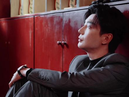 看了这集才知道原来游主任被抛弃了两次。