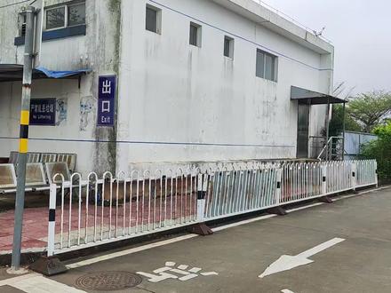 灵山新能源科二考场,1号库,1号侧方,讲解。1.2.3号库的点位是一样的。大家注意,注意。及时关注考场动态。就找#政通吴教练 #灵山新能源科目二 #科目二模拟 #海口科目二 #海口