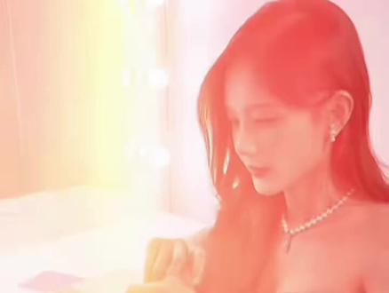 一桐姐姐收了五小登的礼物了,真是联动上了,超开心 #TOP登陆少年组合 #李一桐