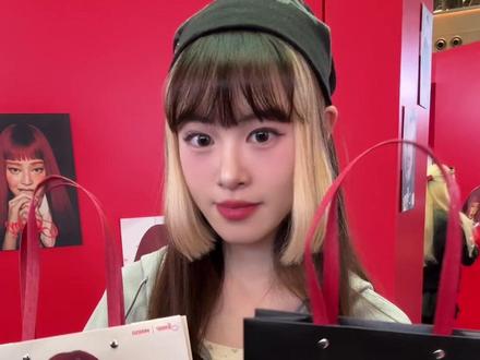 抢到jennie名创联名新周边的我就这样回家……#jennie #jennie快闪 #名创优品