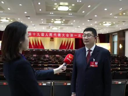 勇毅前行,拼搏实干。奋力谱写黄龙高质量发展新篇章#两会时间