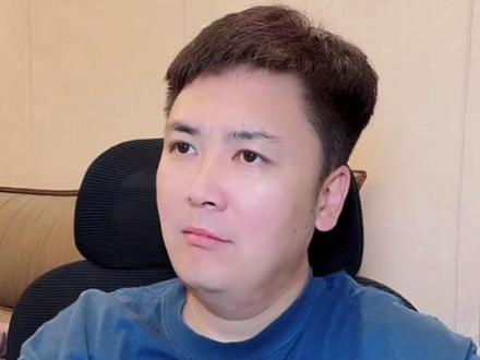 银雪带三龙四龙去三亚看老人去了!大叔一天打八百个电话……#大叔家有4条龙 #银雪 #二龙 #三龙