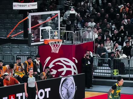 “给王思雨点赞” (咪咕看)#王思雨 #中国女篮#女篮#小郭赏球 #篮球