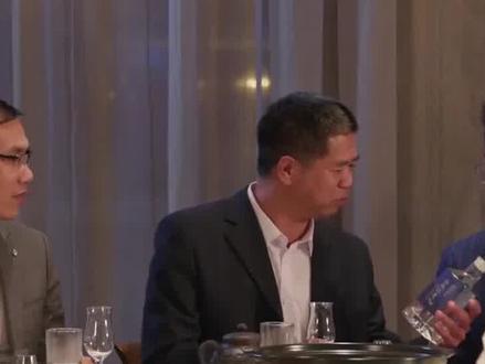 伏特加畅销全球,而白酒只有中国人喝,难道中国白酒不配走出国门 #白酒 #伏特加 #白酒文化