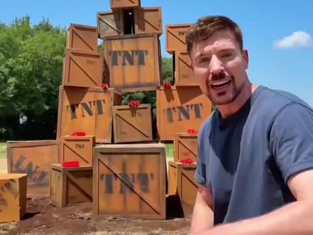 点击订阅引爆这些炸弹,快订阅吧。#野兽先生#野兽先生mrbeast#野兽先生挑战#mrbeast#mrbeast野兽先生