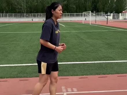 公安体测女生800满分标准是4分20
欢迎大家观看女生如何跑到满分
#800米#体能测试#体测800米