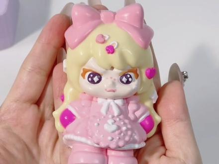 假如手工课有考试‼️拼豆🆚捏捏🤔 #自制捏捏乐 #拼豆 #TNTSPACE #DORA自在系列 #这个冬天被DORA毛绒挂件暖到了